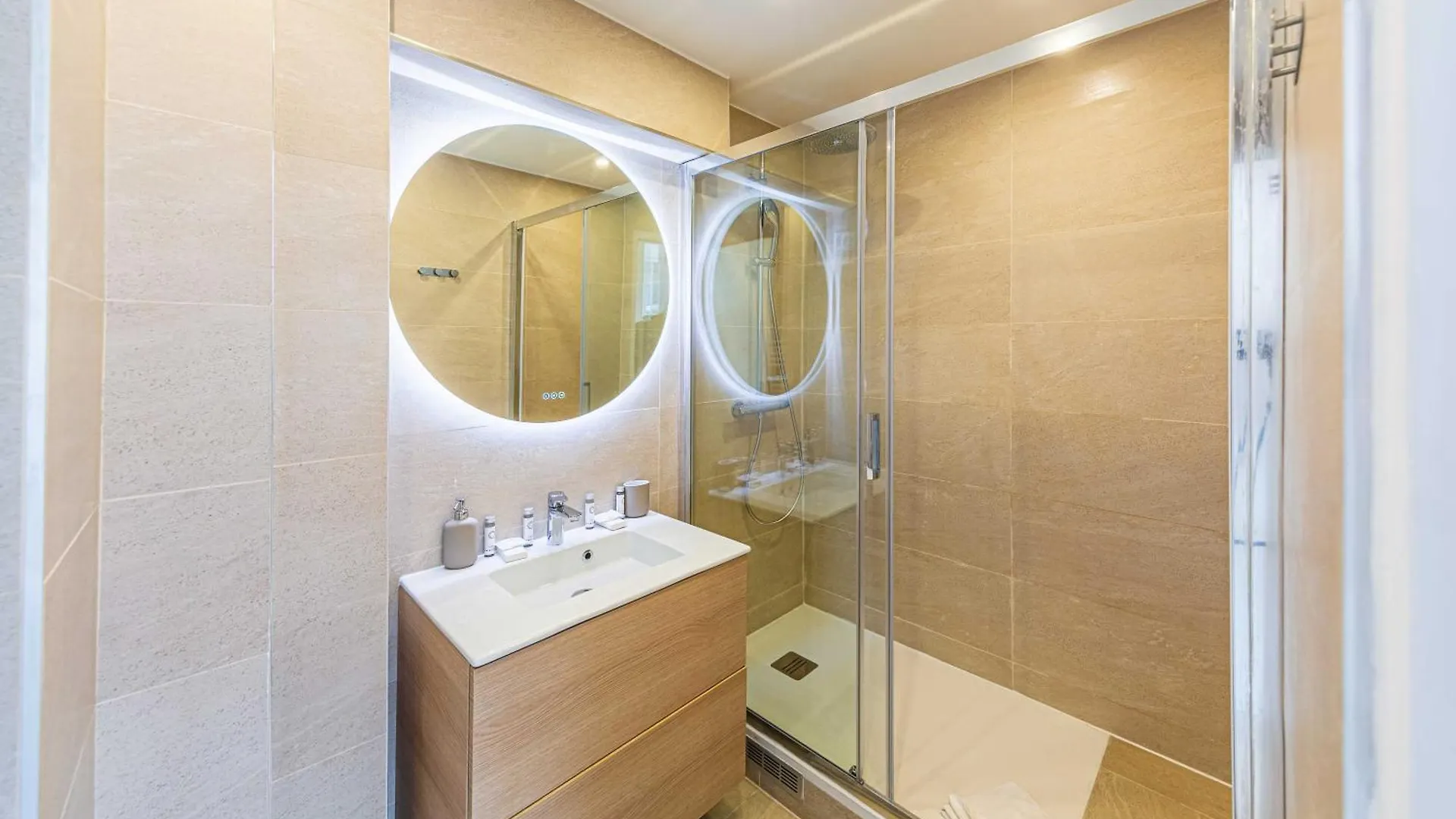 Cozy Apartment-1br-4p- Trocadero - Eiffel Tower Paris